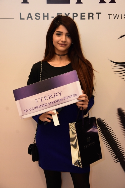 By Terry Lash-Expert Twist Brush